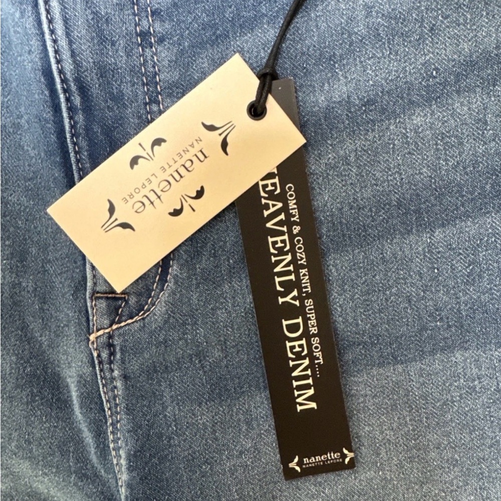 Nanette Lepore Plus Size Jean Shorts New Size 24 Stretchy - Picture 4 of 7